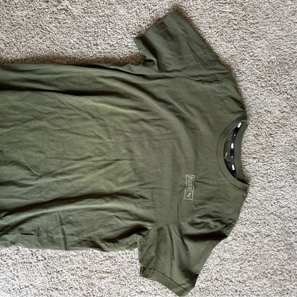 Puma Men's Olive Green Crew Neck T-Shirt